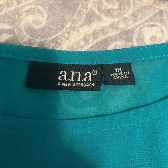 Ana sheer green blue color blouse with gold bead embellishment size 1x plus - Picture 3 of 5